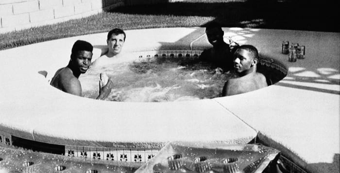 1989-UNLV-players-Richie-Perry-hot-tub.jpg